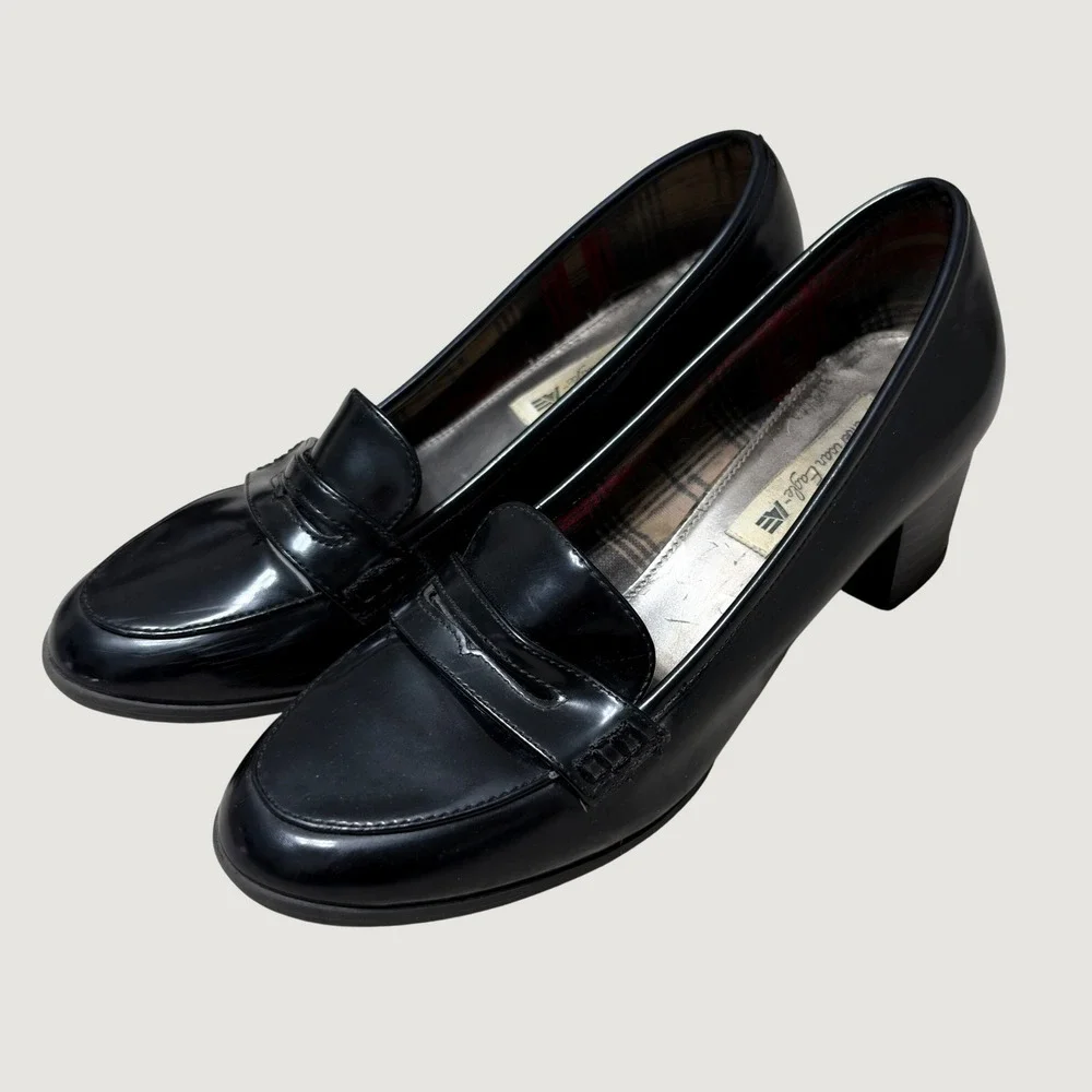 Y2K Heeled Penny Loafers Black Patent Leather Block Heel Shoes 8 Twee Preppy Mod